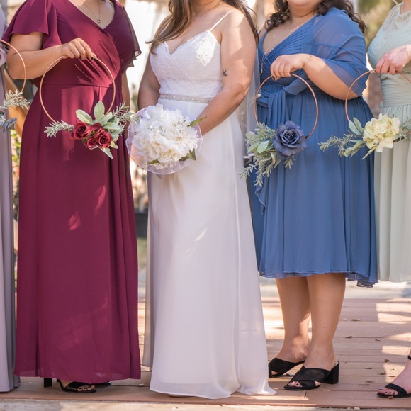 David’s Bridal Wedding Dress Size 10 - Picture 6 of 8